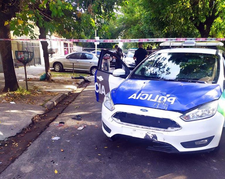 Baleó a su ex pareja delante de sus hijos y luego se suicidó EL