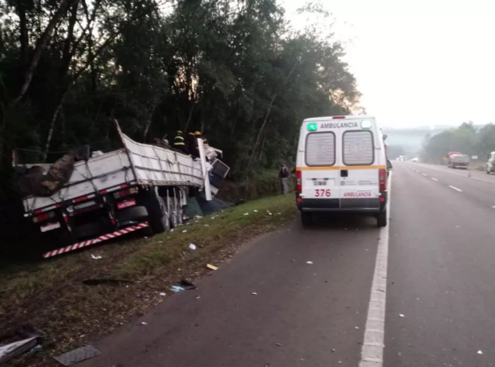 Dos heridos tras un accidente ocurrido sobre ruta 14 entre Alem y Cerro Azul