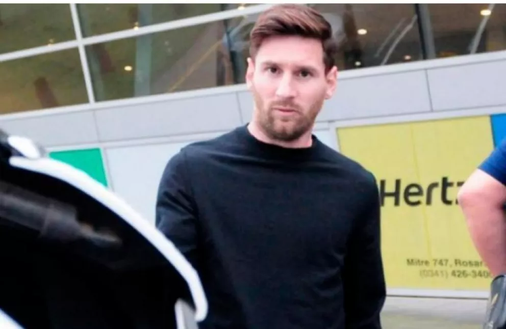 Messi regresó a Barcelona y se esperan novedades sobre la renovación de su contrato