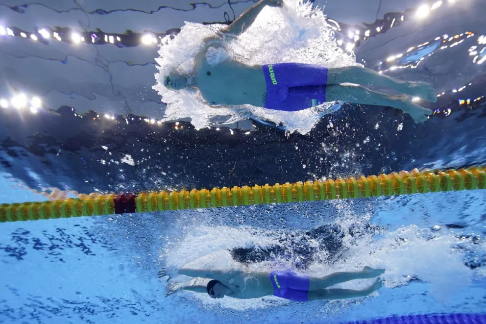 JJOO: Santiago Grassi no pudo clasificar en los 100 metros mariposa de su serie en los Juegos de Tokio