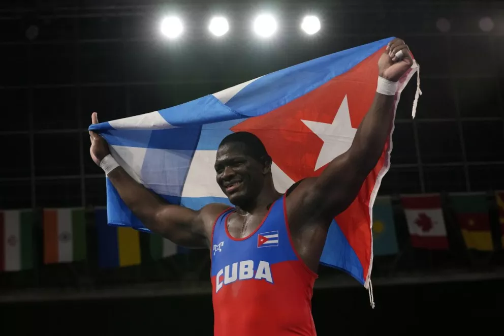 JJOO: El luchador cubano Mijaín López ganó su cuarto oro olímpico en Tokio 2020
