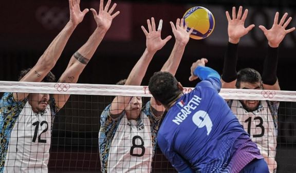 JJOO el seleccionado de vley cay con Francia y jugar por el bronce con Brasil