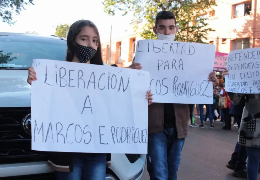 Eldorado: marcharon pidiendo el cambio de carátula en la causa en la que está imputado Marcos Rodríguez 