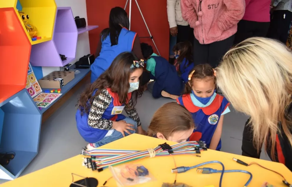 Con base en la tecnología Stem, el primer espacio Maker Kits de la provincia se inauguró en San Pedro 