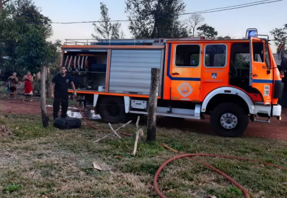 Bomberos de Iguazú acudieron a dos incendios en lo que va de la jornada