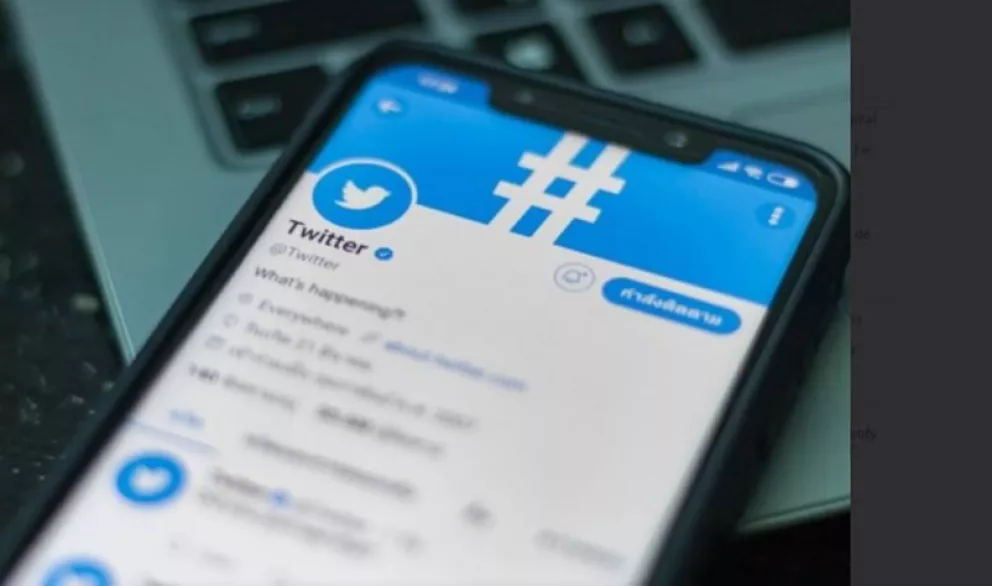 Twitter quiere que los usuarios reporten mensajes "engañosos"