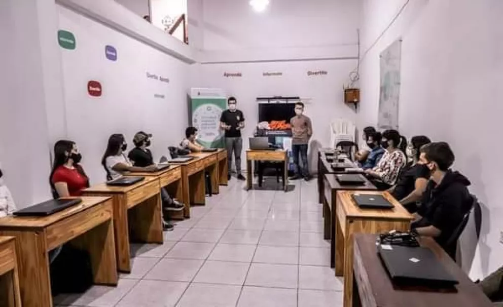 Comenzaron los cursos de operadores de PC en el municipio de El Soberbio
