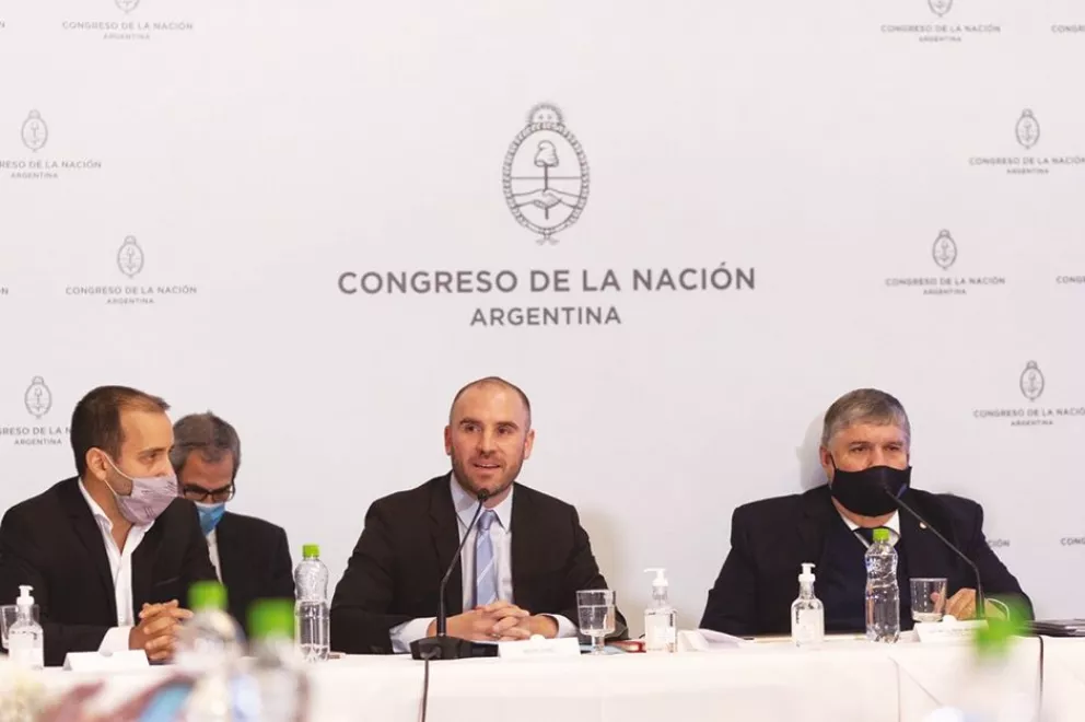 Guzmán: “Los dólares que el FMI le dio a Macri se fueron todos”