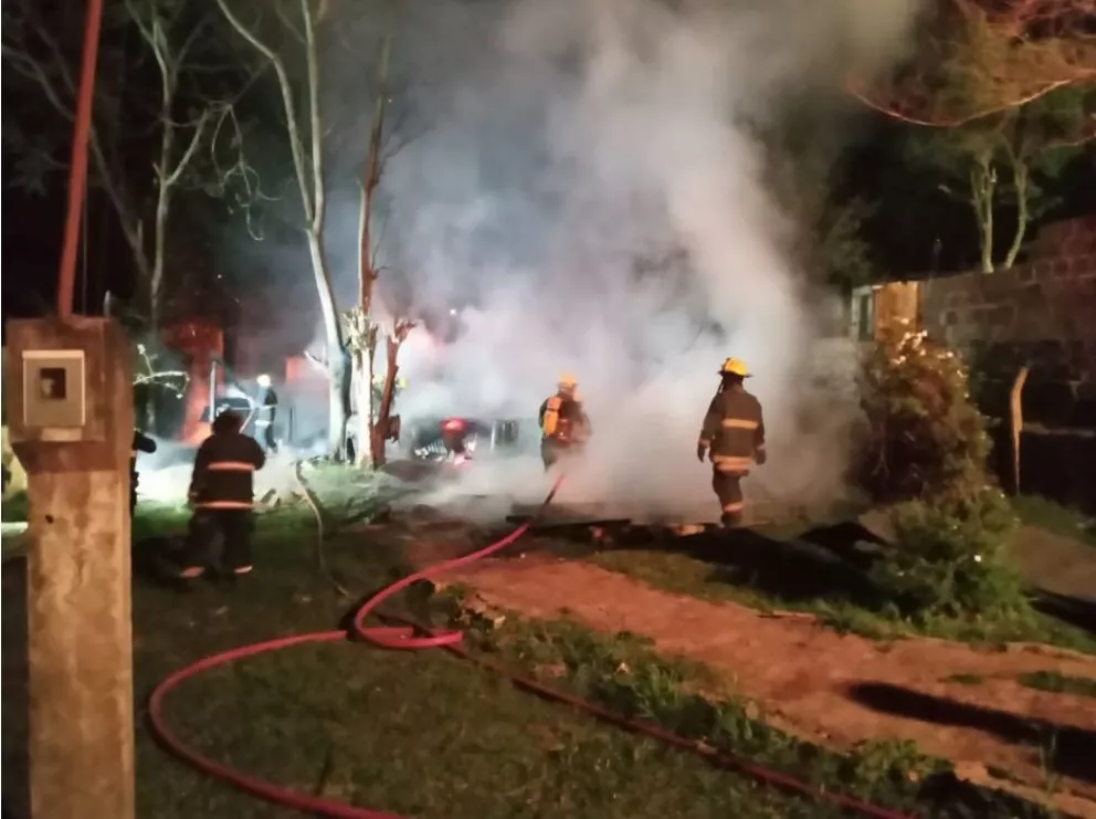 Padre e hijo murieron al no poder escapar del incendio de su vivienda