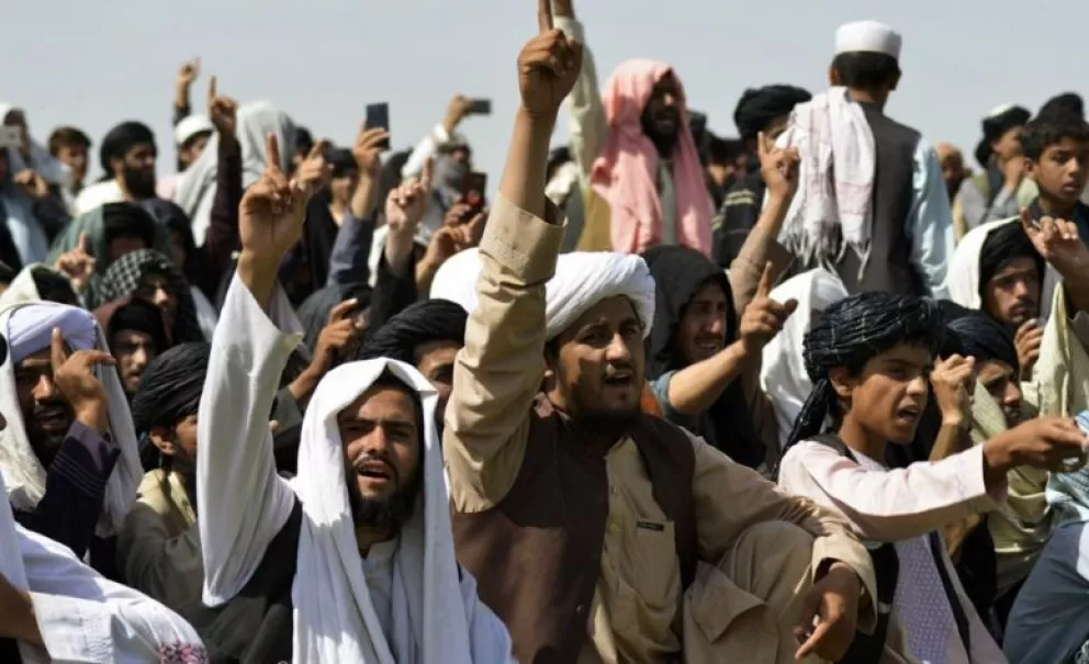 Los talibanes afirman que conquistaron el último bastión de la resistencia