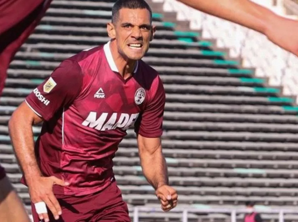 El puntero Lanús recibe a Sarmiento de Junín por la Liga Profesional