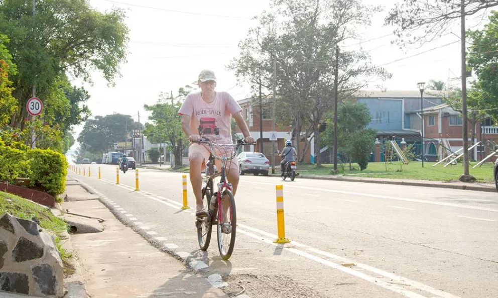 Instalan más ciclovías en las avenidas de Posadas
