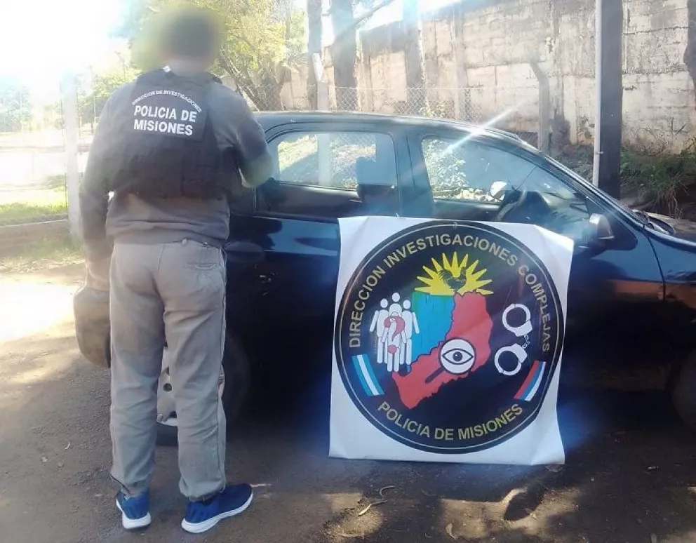 Posadas: incautan vehículo robado en Buenos Aires