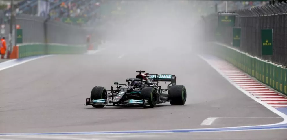 Hamilton ganó el GP de Rusia y llegó a 100 victorias en la Fórmula 1
