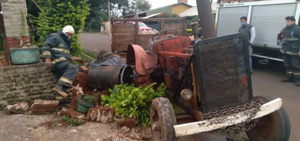 Alem: Un hombre murió tras caer del tractor de su hermano
