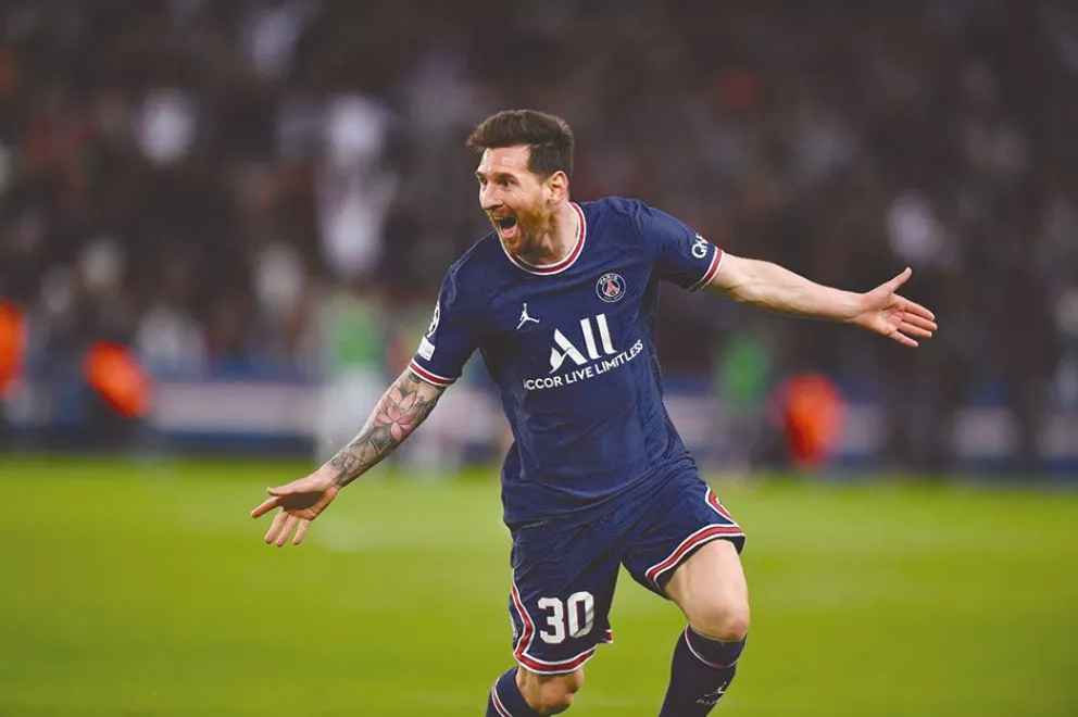 Messi: primer gol y romance con la gente del PSG 