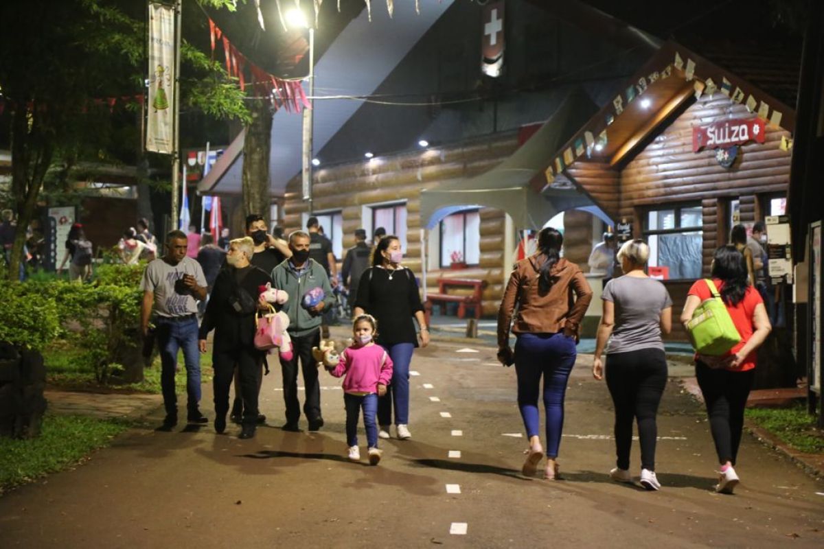 El Parque de las Naciones vibra con la 41ª Fiesta Nacional del Inmigrante