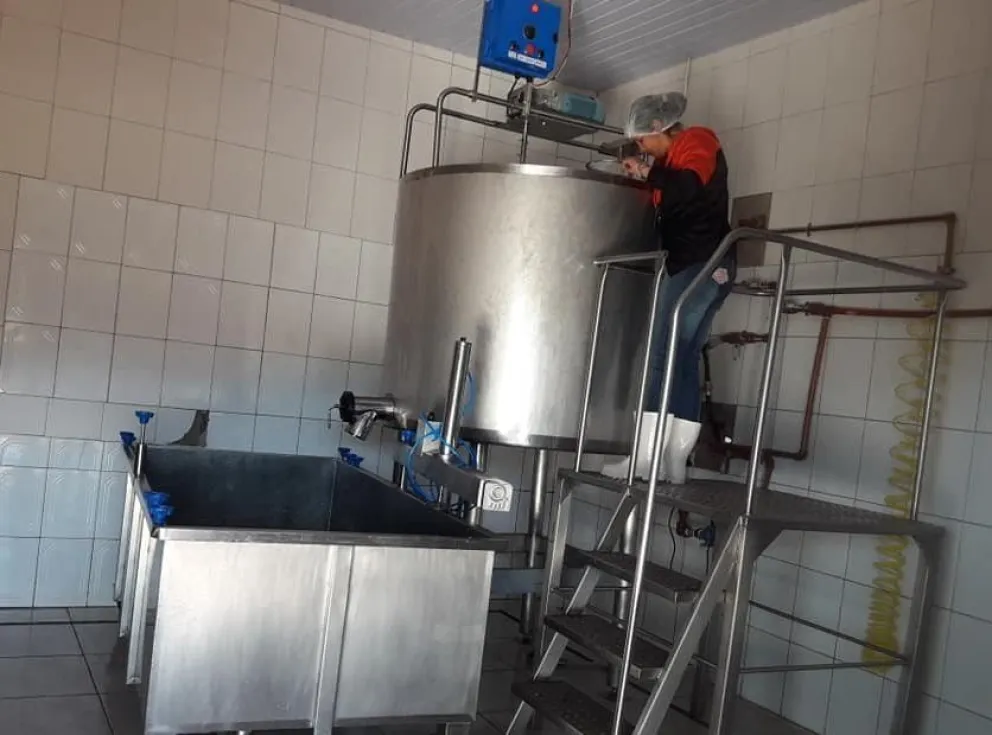 La Cooperativa Tres Marías de San Antonio aumenta su producción de quesos y gana mercado