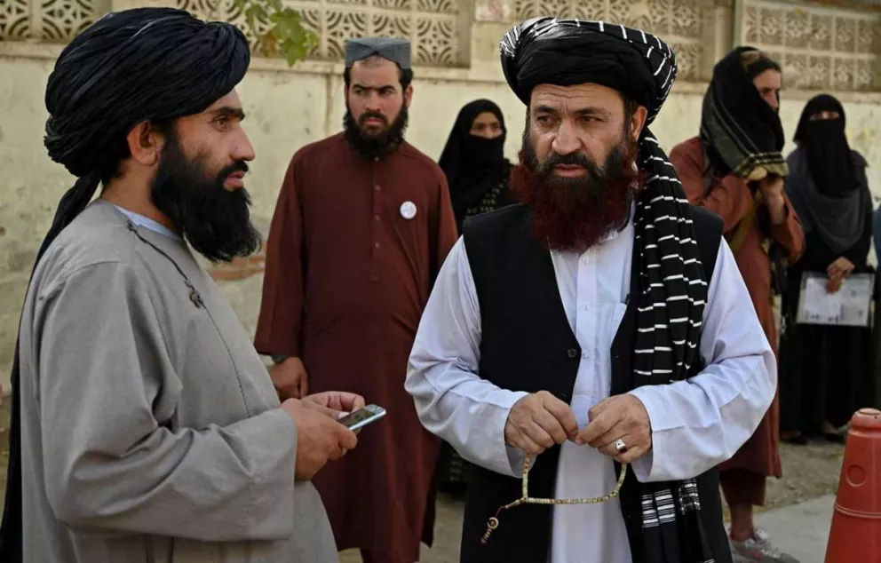 EE.UU. tuvo su primer diálogo presencial con los talibanes