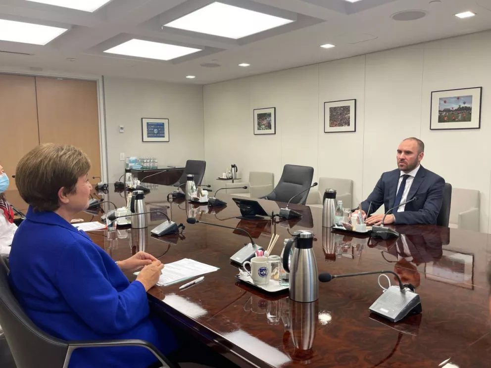 Satisfacción de Guzmán por reunión con Georgieva para "avanzar" en resolver tema deuda