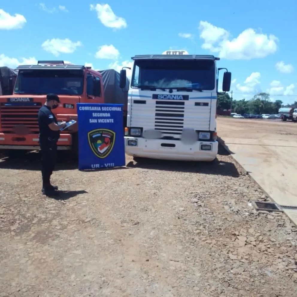 Incautaron dos camiones sin aval tributario en San Vicente