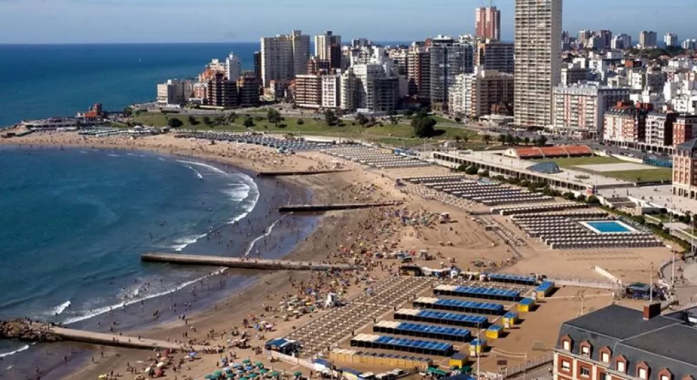 Alquilar una carpa en Mar del Plata costará hasta 135 mil pesos en temporada de verano
