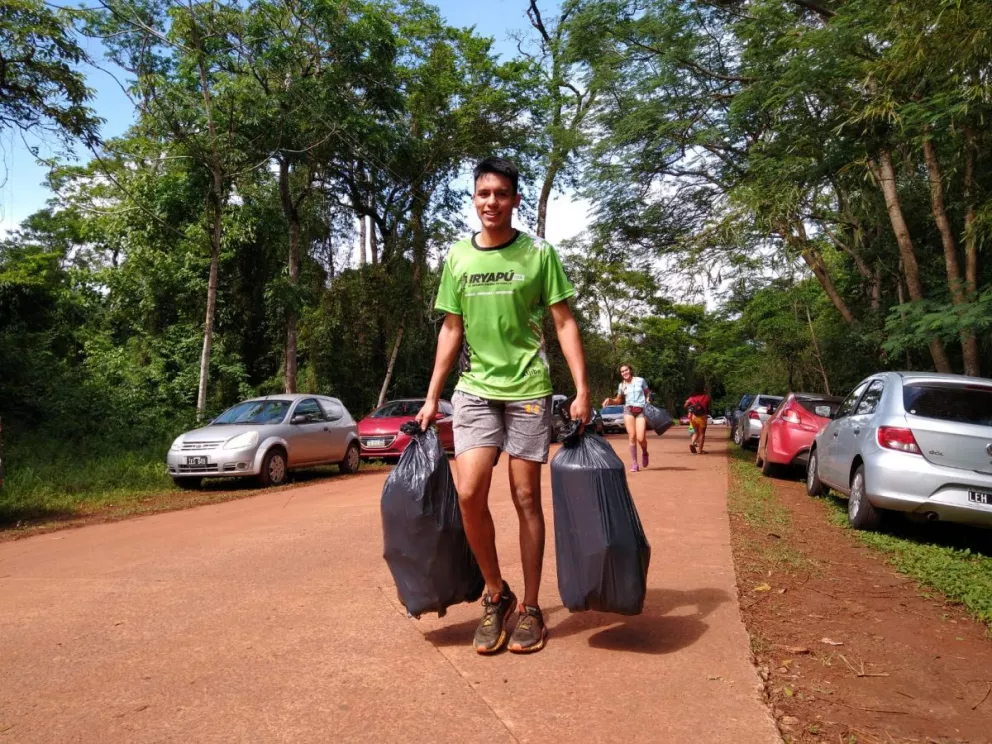 Corredores reunieron 50 de kilos de basura en Iguazú