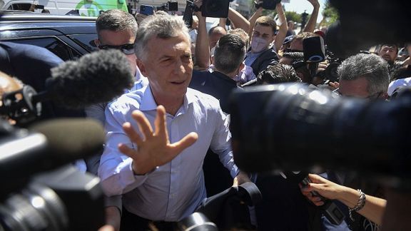El juez notificó a Migraciones la prohibición de salida del país para Macri 