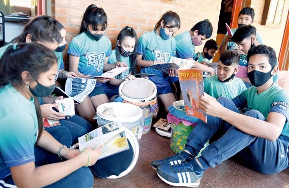 Butaca Biblioteca, el proyecto que afianzó la escritura en una escuela