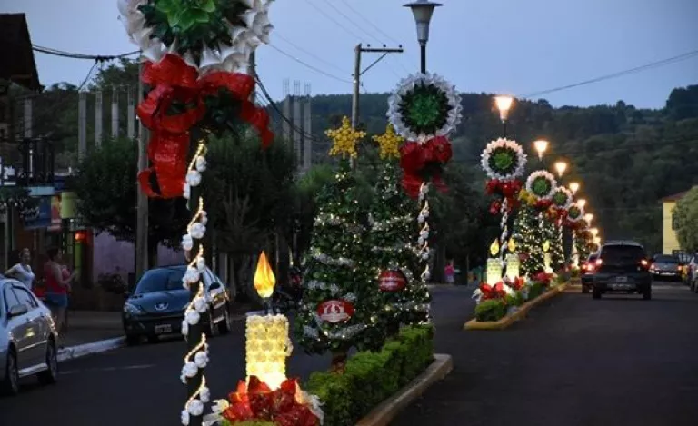 Este sábado iniciará la decoración navideña en Capiovi