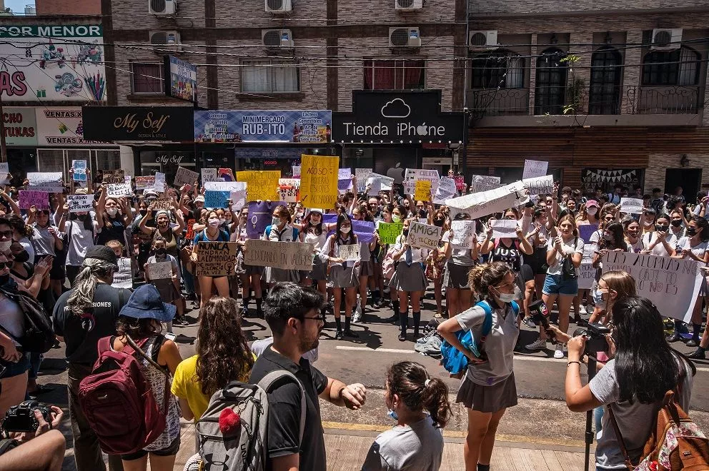 Manifestación en apoyo a las chicas del Roque que denunciaron abusos