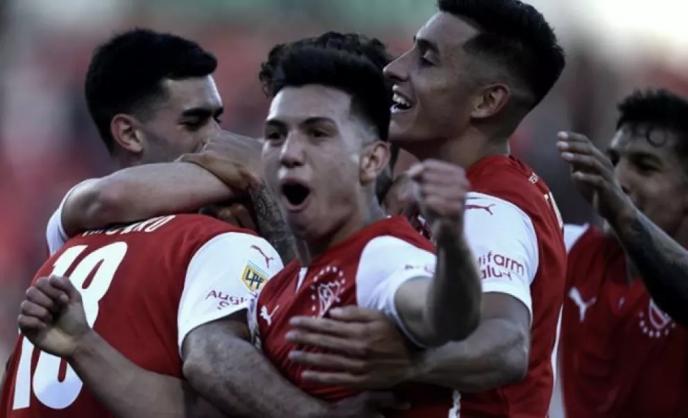 Independiente juega ante Central Córdoba, con la intención de acercarse a la Sudamericana