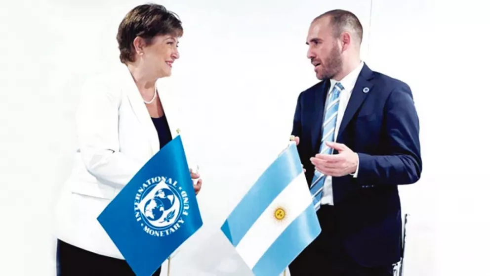 La Argentina y el FMI aceleran discusiones para entendimiento