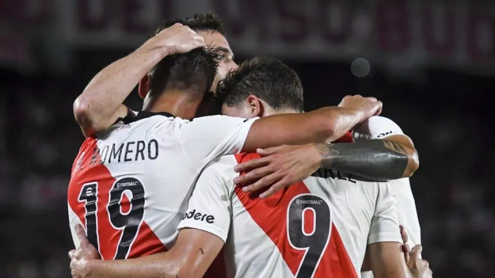 River estrena su título de la Liga Profesional en Rosario frente a Central