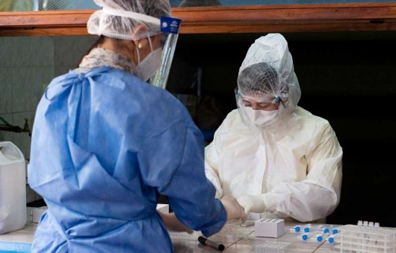 Ochenta y ocho muertos y 96.652 nuevos contagios de coronavirus en Argentina