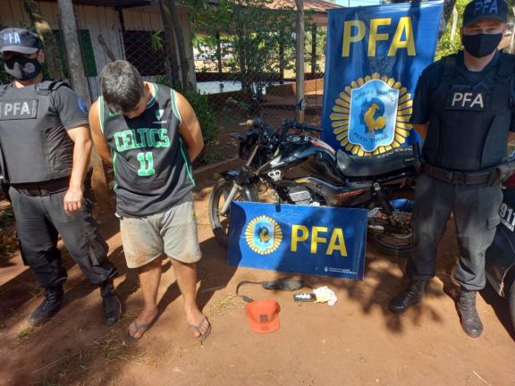 Detuvieron a un delivery de cocaína en el barrio Belén de Puerto Iguazú