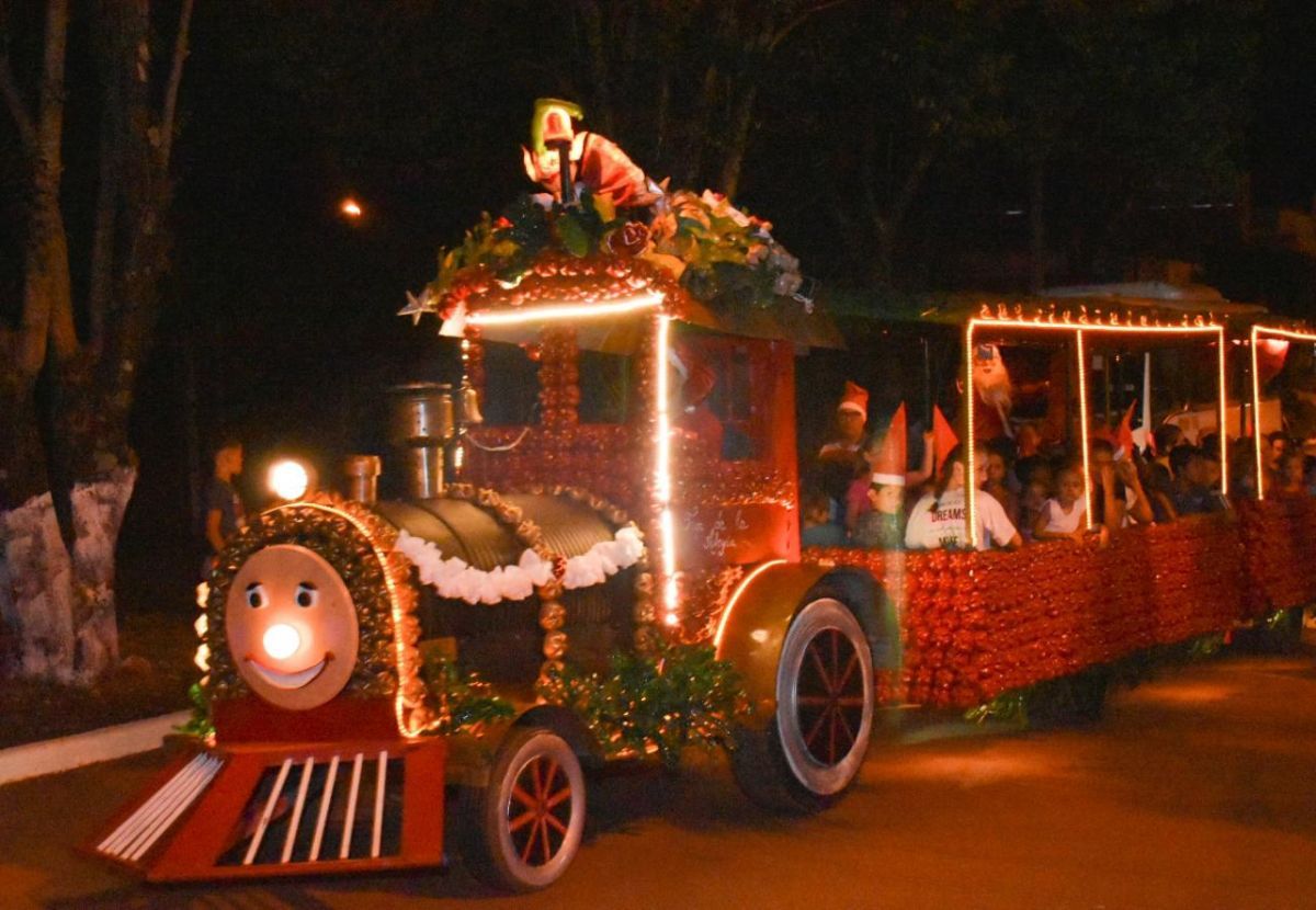 Colonia Aurora celebró la Fiesta de la Navidad Colonia Aurora celebró la Fiesta de la Navidad
