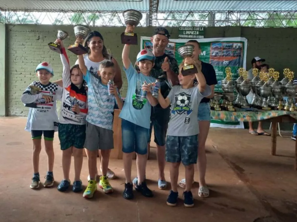 En Azara se consagraron los primeros campeones del Misionero de Motocross