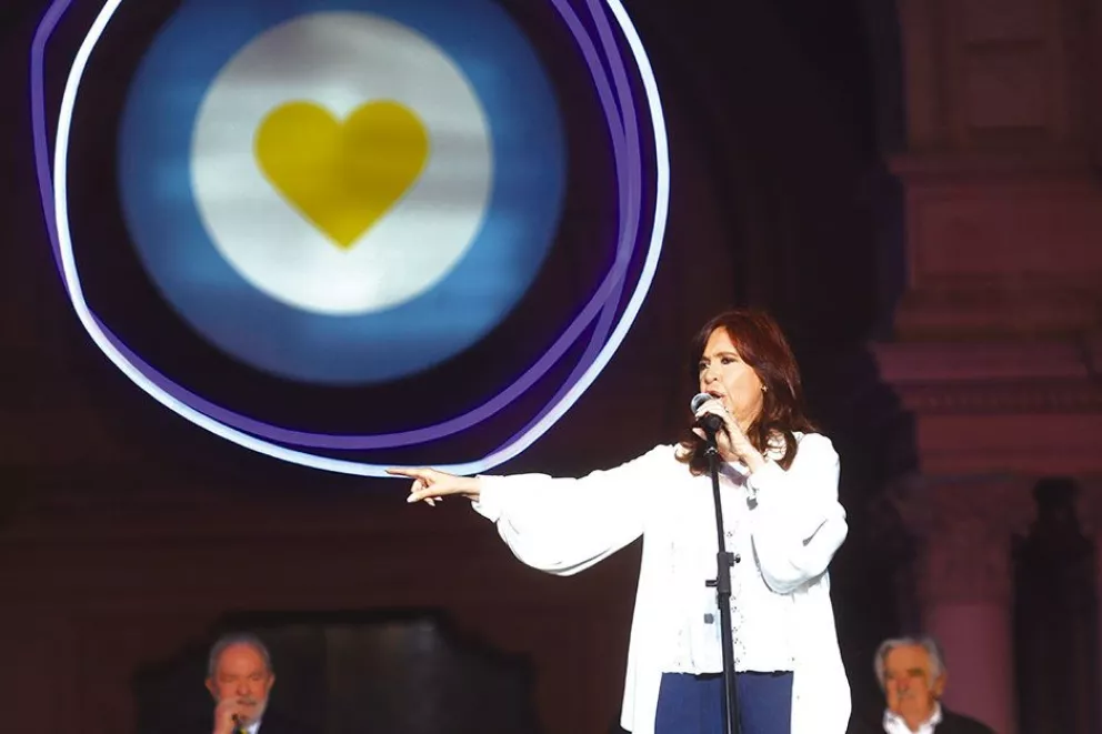 Cristina Kirchner apuntó contra jueces que beneficiaron a Macri