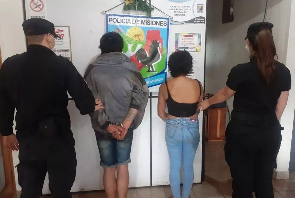 Irigoyen: detuvieron a una pareja de jóvenes que habrían sustraído ropas de un comercio