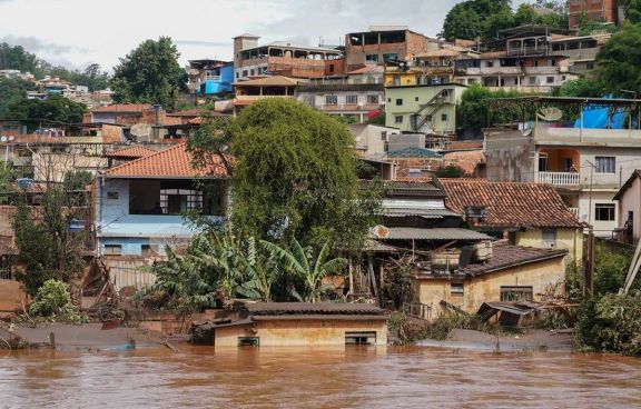 Fuertes lluvias dejan muertos y miles de damnificados en Brasil