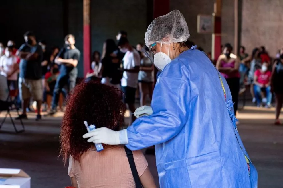 Misiones reportó 1203 contagios de coronavirus y superó el centenar de internados 