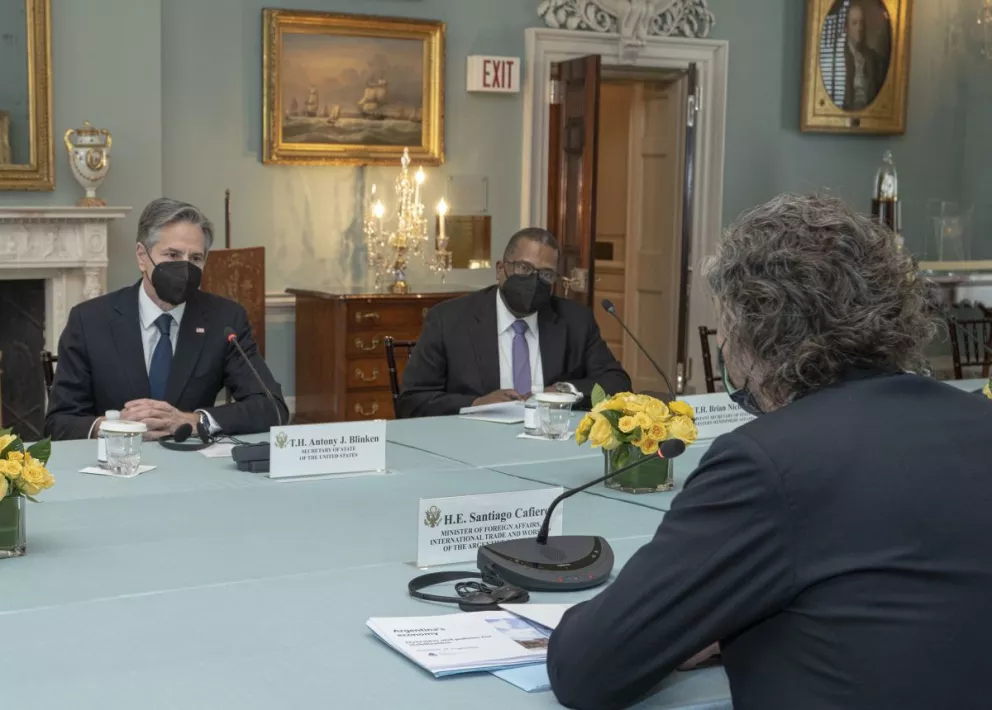 Cafiero se reunió con el principal asesor de Joe Biden para América latina
