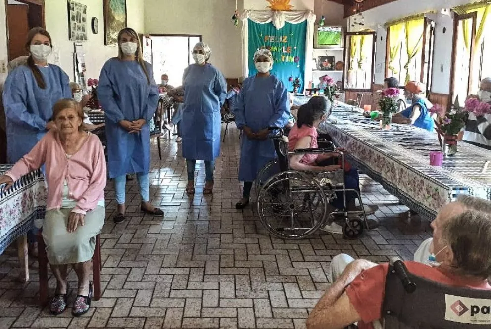Por el aumento de casos de Covid-19 en Montecarlo, un hogar de ancianos suspendió visitas por siete días