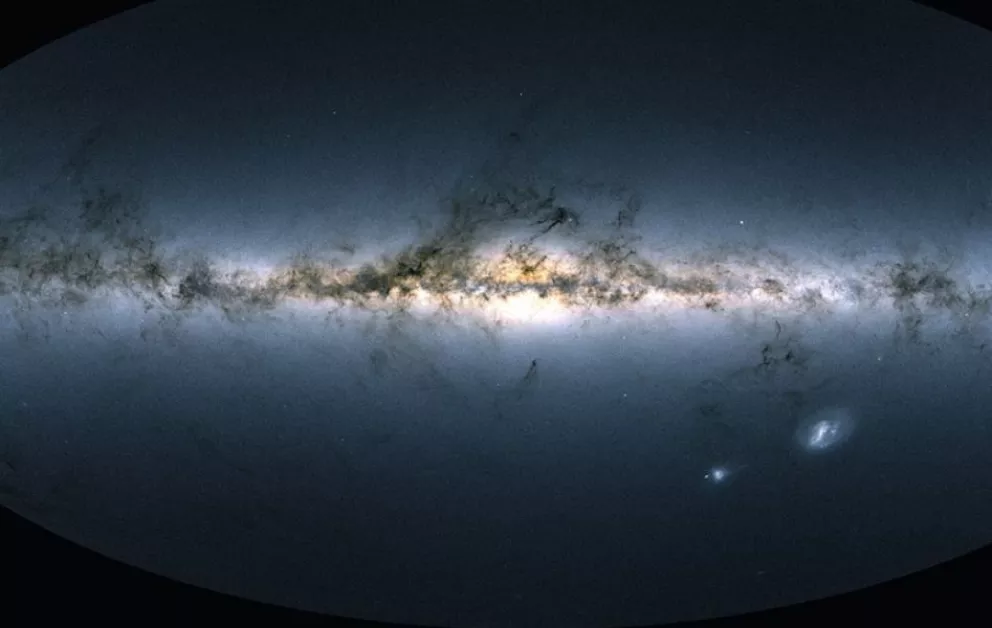El Telescopio Webb captó por primera vez imágenes de estrella de la constelación Osa Mayor