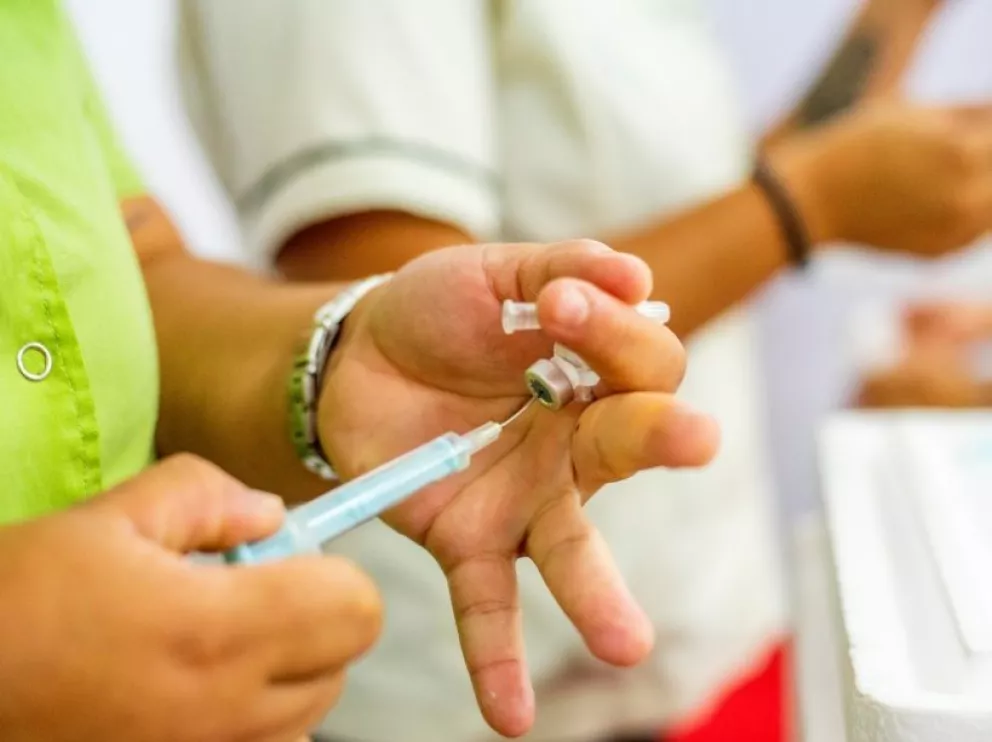Retoman la vacunación anticovid para adolescentes en Santo Tomé