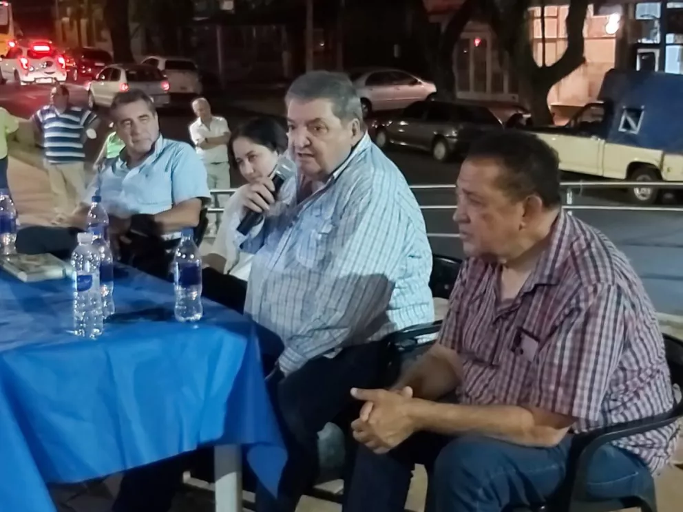 Godoy, Ramos Padilla y D' Elía, disertaron anoche en Posadas.
