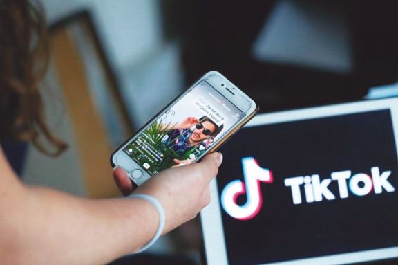 TikTok responde a las críticas y actualiza sus políticas de contenidos