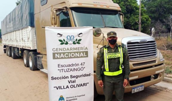 Gendarmes secuestraron 90 mil kilos de soja en Villa Olivari