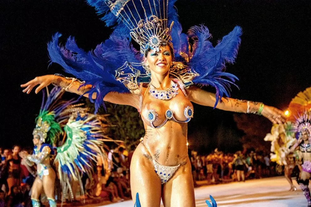 Hoy larga la Fiesta Provincial del Carnaval en San Ignacio